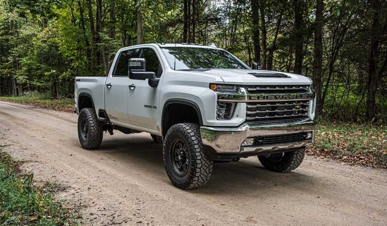 
								2016 Mercedes-Benz C-Class C300 4MATIC cheio									